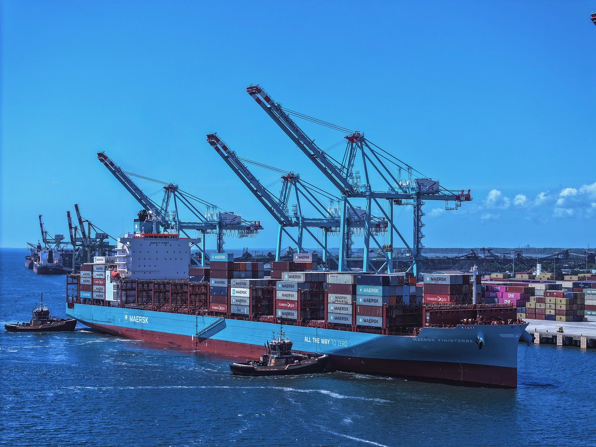 AL_Ports's tweet image. From ship to Chicago in 3 days - MAX has your containers covered.
Built for speed, scale, and seamless inland connectivity.
Learn more: ALports.com/MAX
#PortofMobile #ContainerShipping #GlobalTrade #SupplyChain