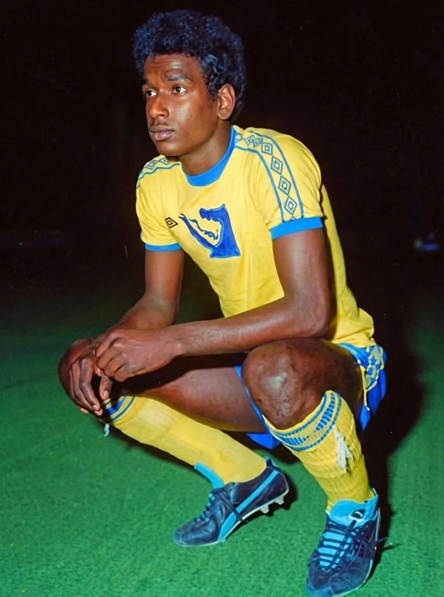 باستر، NFC . درع النصر tweet media