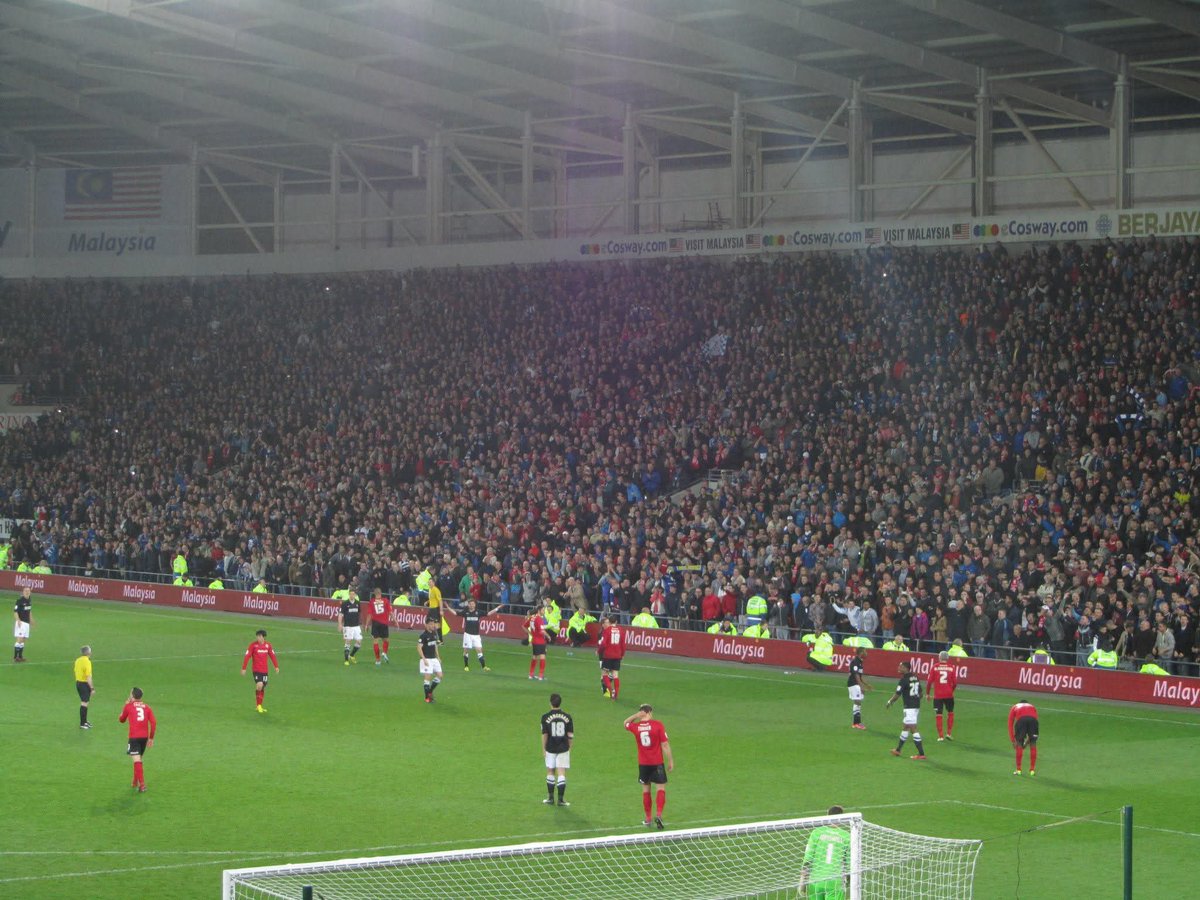 NigelBlues's tweet photo. 13 years ago today we were promoted to the Premier League with Malky Mackay with a 0-0 home draw with Charlton.

Great team, just shite it was in Red. https://t.co/M2aTtFZ0cZ