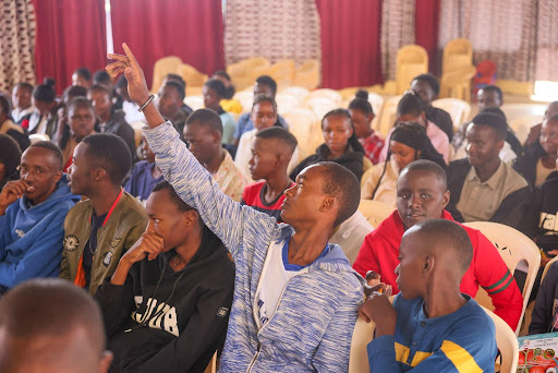 HopeCoreKenya's tweet image. At the HopeCore Youth Center, a powerful shift is happening: through our #PeerCounseling Program, young people are no longer facing life’s struggles alone. Open to all youth, Free to join. Visit today!
#YouthEmpowerment #MentalHealthAwareness #Chogoria #HopeCore #KenyaYouth