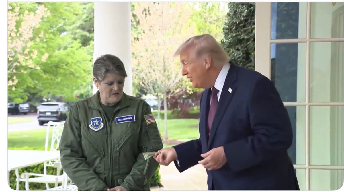 Anonymous tweet media