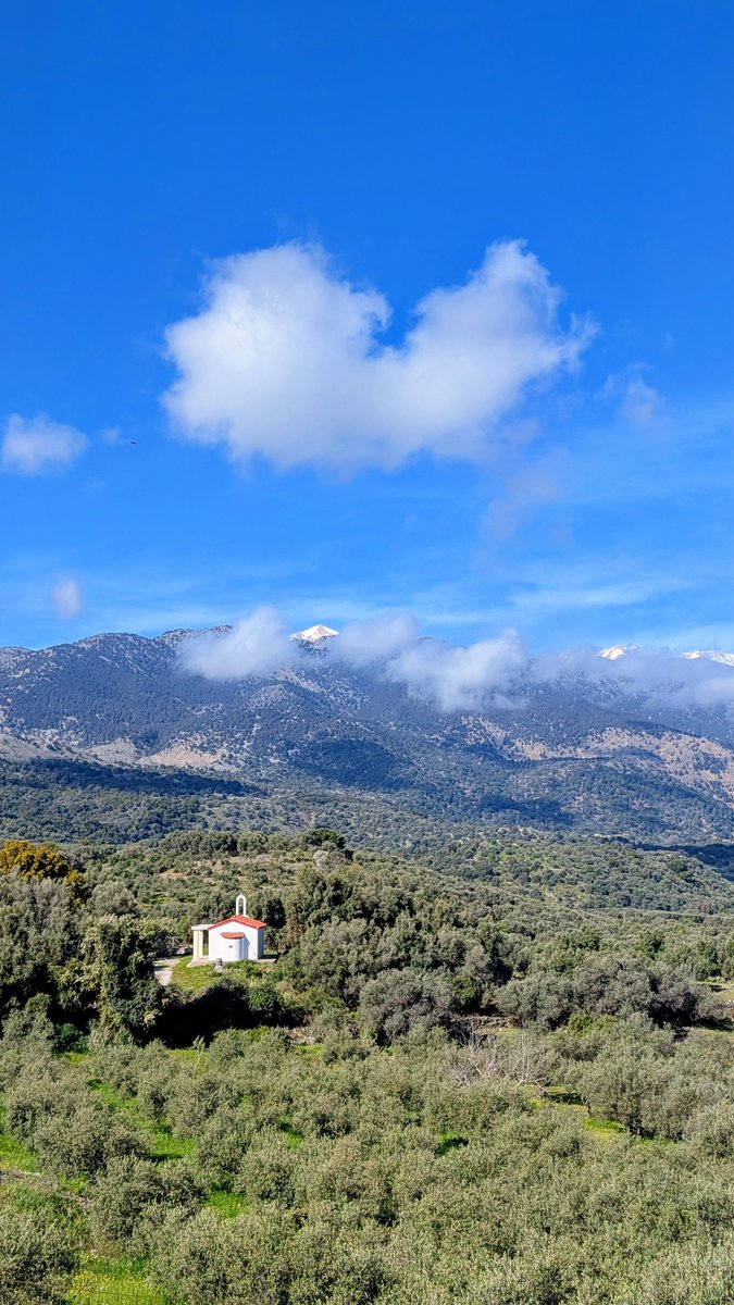 CKTH85's tweet image. Road Trip auf #Kreta.
🌤️🌎✈️🌴🏞️⛰️🌊🏖️🥾🏊🏻‍♂️
20 📸 von unterwegs, des Chrysoskalitissa Kloster (existierte wahrscheinlich bereits zur Zeit der Venezianer), der Aradena Brücke (mit 138m höchster Bungee Jump Griechenlands) und des Kournas-See (einziger Süßwassersee der Insel).