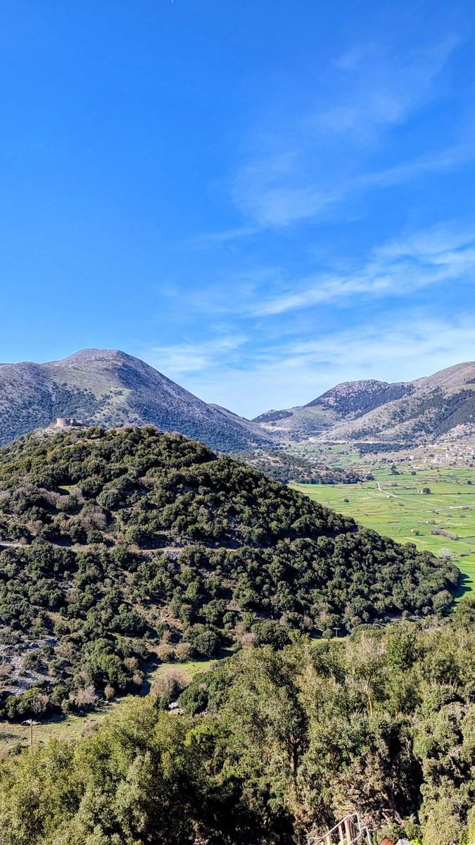 CKTH85's tweet image. Road Trip auf #Kreta.
🌤️🌎✈️🌴🏞️⛰️🌊🏖️🥾🏊🏻‍♂️
20 📸 von unterwegs, des Chrysoskalitissa Kloster (existierte wahrscheinlich bereits zur Zeit der Venezianer), der Aradena Brücke (mit 138m höchster Bungee Jump Griechenlands) und des Kournas-See (einziger Süßwassersee der Insel).