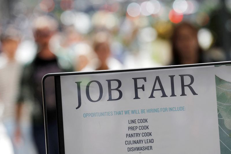 Irandiasporaa's tweet image. US weekly jobless claims decline as labor market remains stable - Yahoo Finance dlvr.it/TS4G3Q #JobMarket #Unemployment #JoblessClaims #LaborMarket #Economy