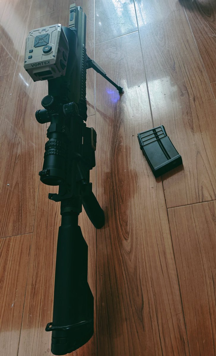 Saver0 DA tweet media