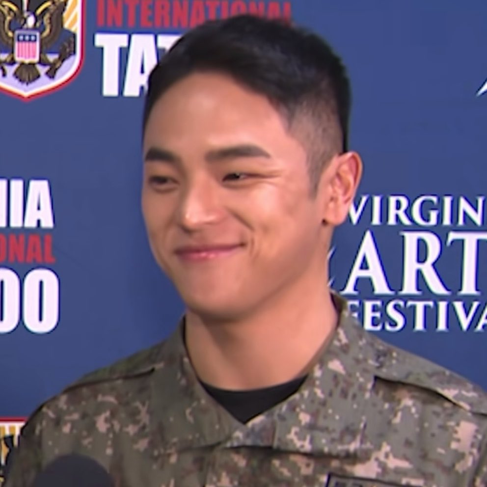 ✧ 𝙇𝙖𝙪𝙧𝙖 ☽̶☾ ✧༉‧₊˚. tweet media