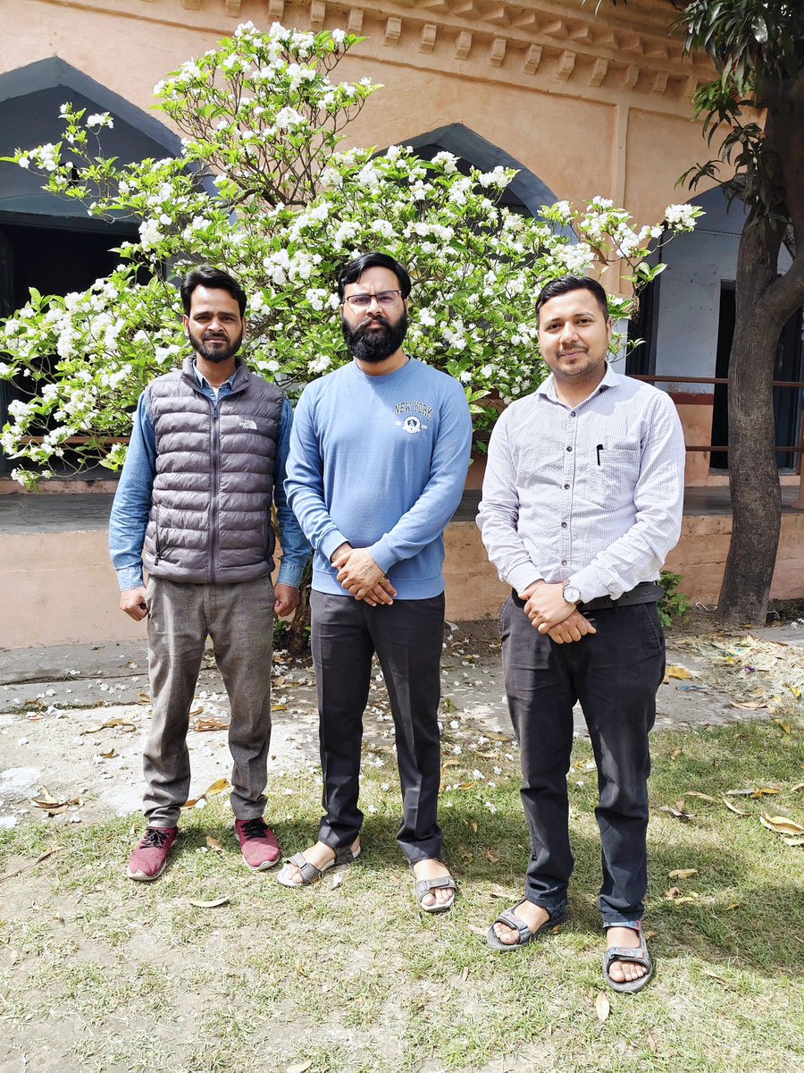 PramukhTeacher's tweet image. “The most important thing in life is to stop saying ‘I wish’ and start saying ‘I will’. Consider nothing impossible then treat possibilities as probabilities.”

#goodtime #happyfaces #nature #whiteblossom #uhicdiaries