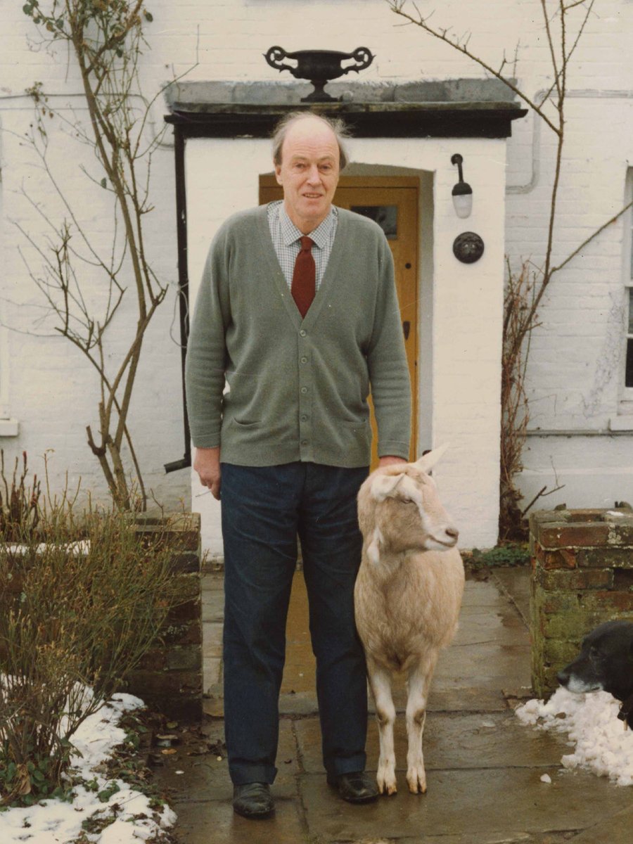 Roald Dahl Museum tweet media