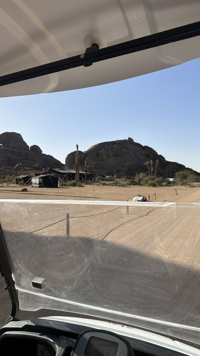 cr_8v's tweet photo. حائل ⛰️⛰️ https://t.co/H9ewB8Ewfe