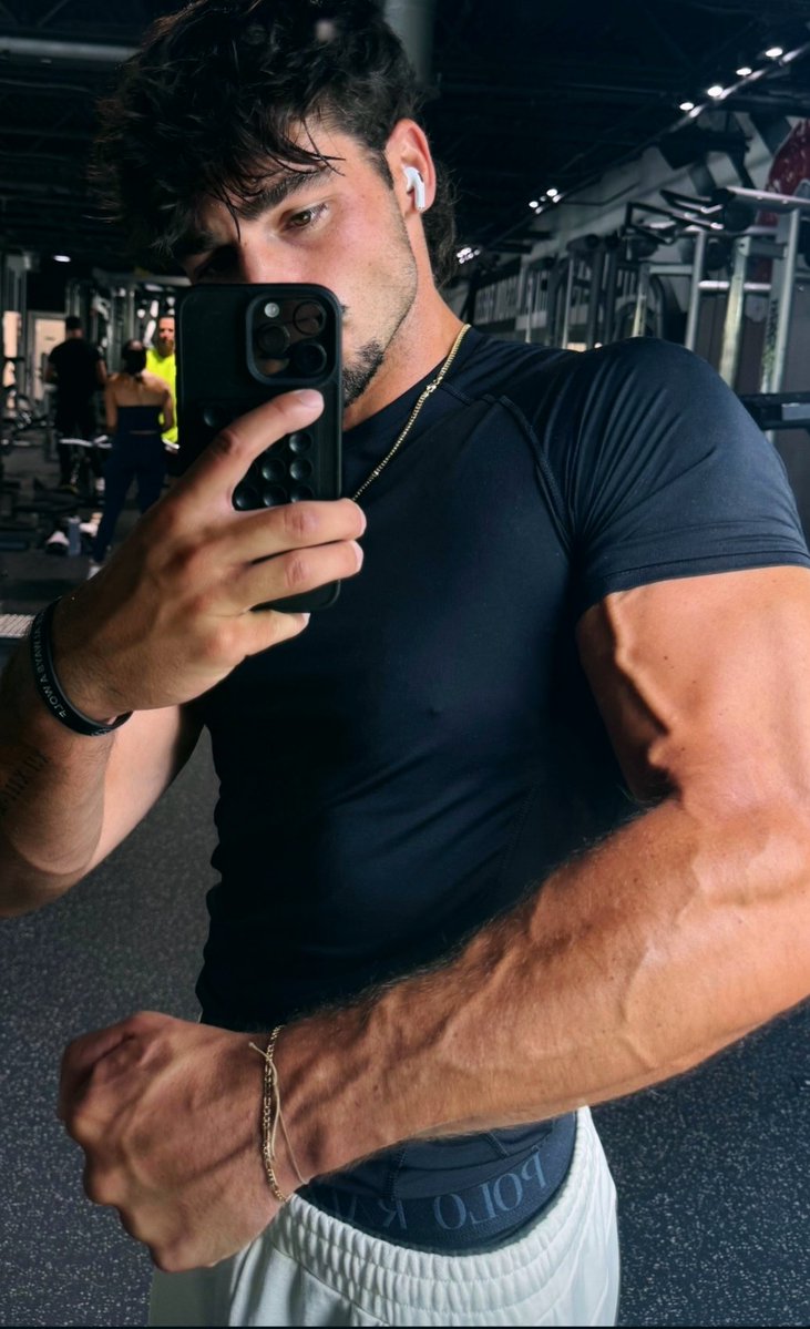 𝐆𝐚𝐫𝐫𝐞𝐭𝐡 tweet media