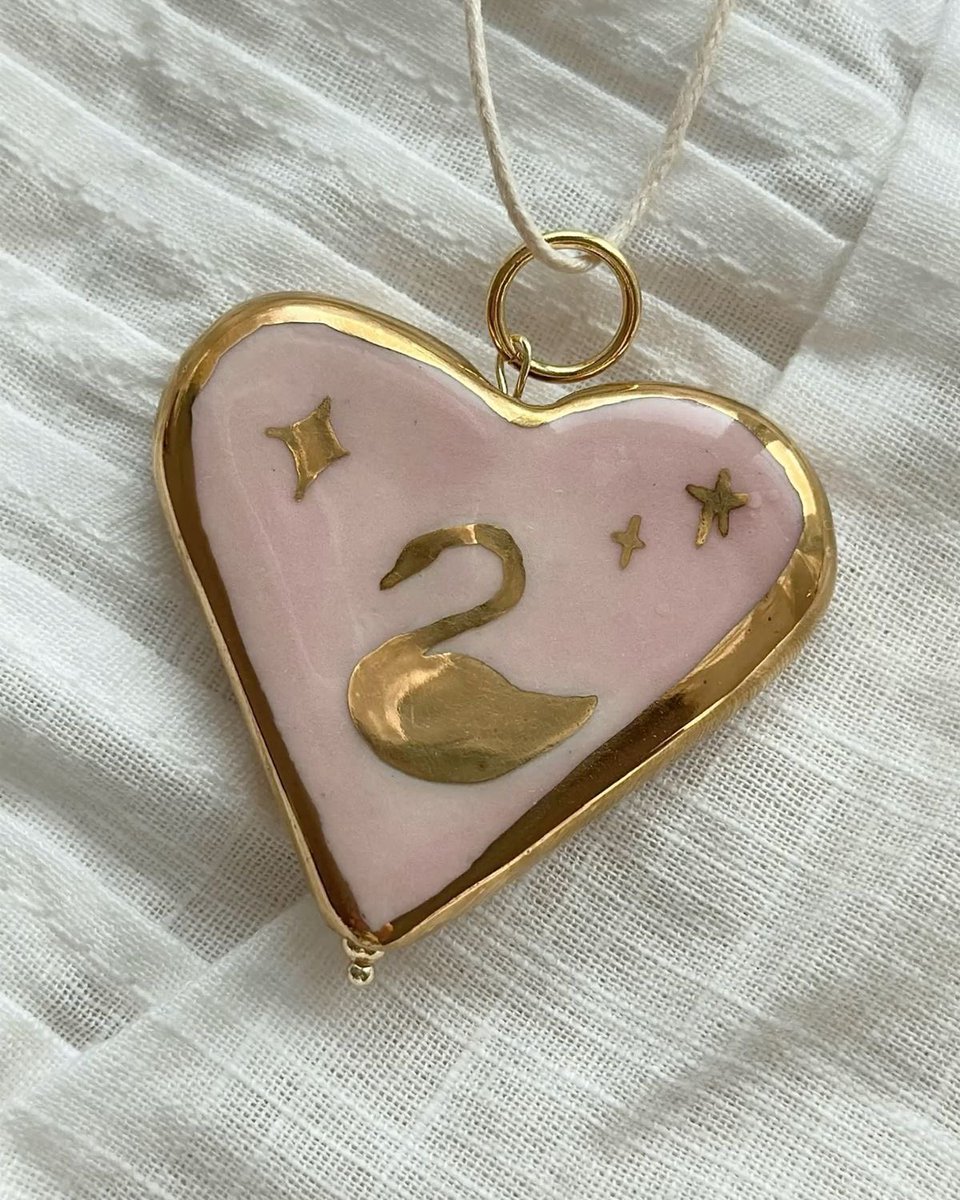 gal౨ৎ tweet media