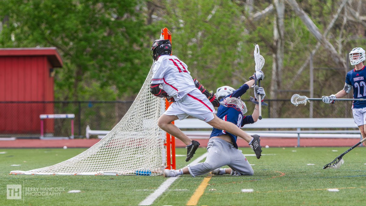 imageisanything's tweet photo. SENIOR DAY SCUFFLE . . . Defense gives way to offense as the Cardinals take down the Malone Patriots 13-6 https://t.co/hwMNCnjY9s