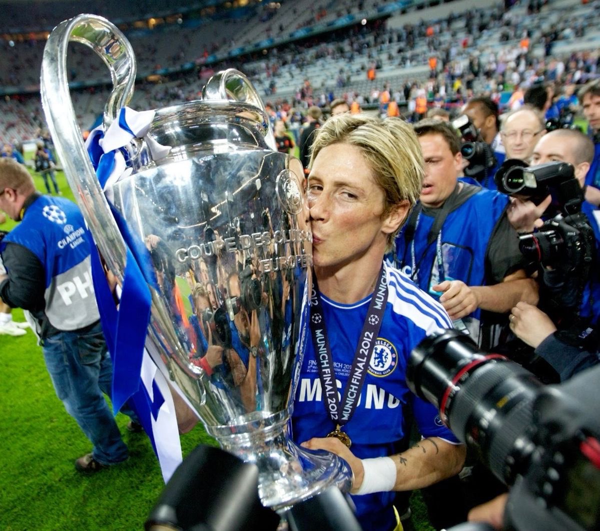 •brazy tweet media