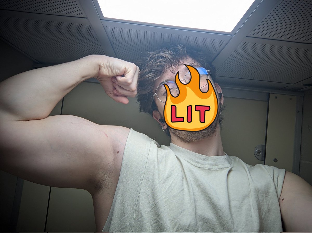 berkerem tweet media