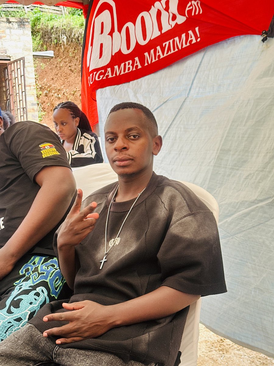 DELY Derrick tweet media