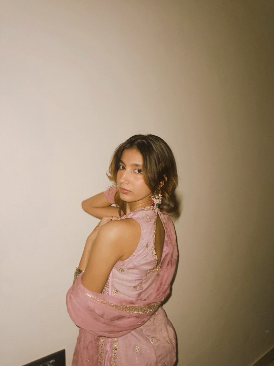 himani gupta tweet media