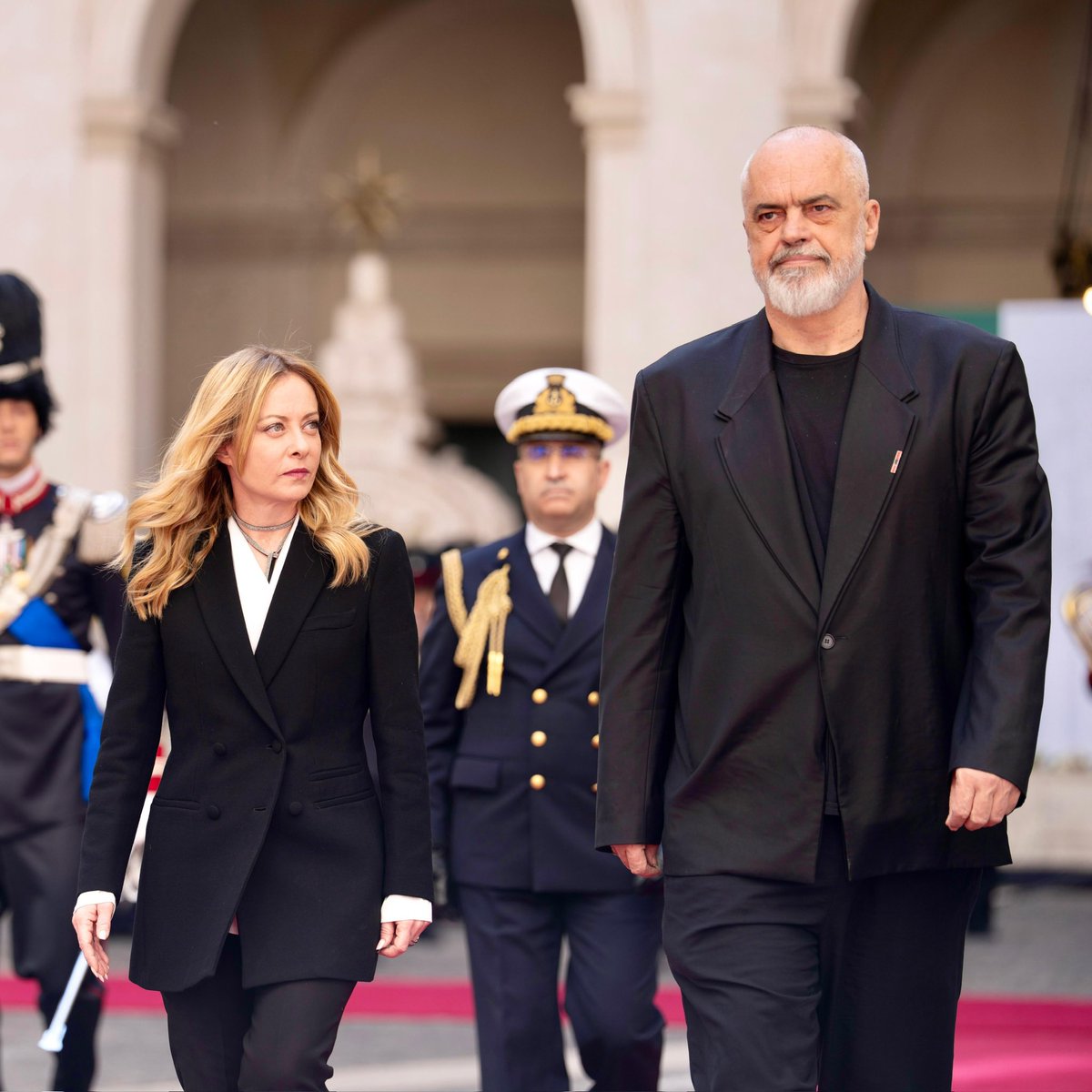 Giorgia Meloni tweet media