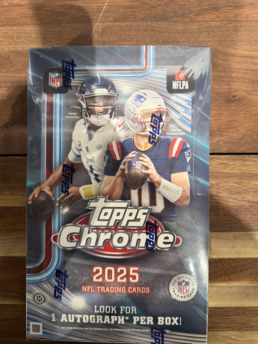 BasedCardGuy's tweet image. Check out 2025 Topps Chrome NFL Football Hobby Box - Sealed In Hand ebay.us/m/I1ZsaR #eBay via @eBay #TBBReposts #TBBCrew #CardsForSale #ToppsChrome #Football #HobbyBox