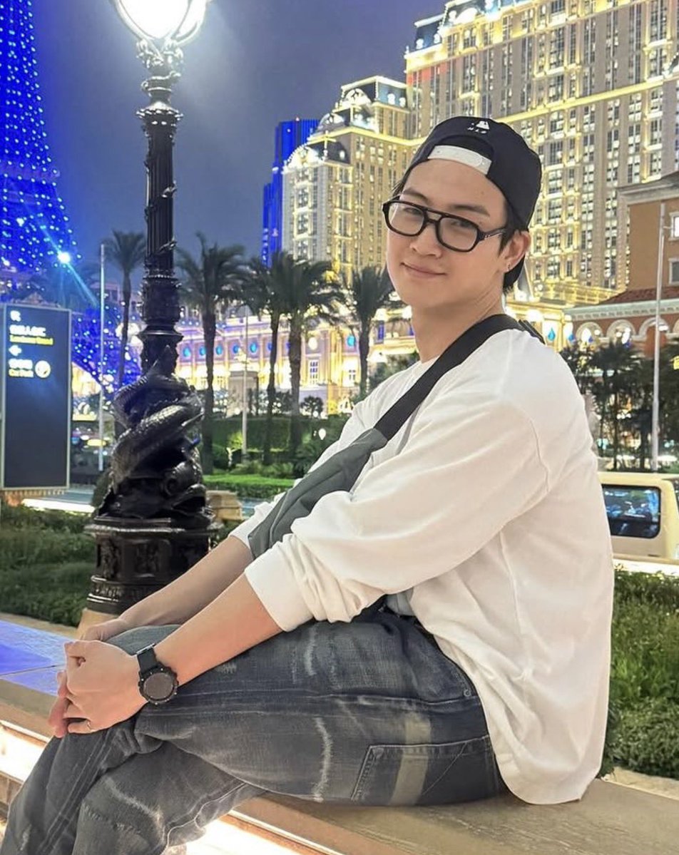 NCWPTS's tweet image. ตะเรกค้าบบบบ
🤏🏻

@jaybnow_hr #JAYB #DEF #제이비