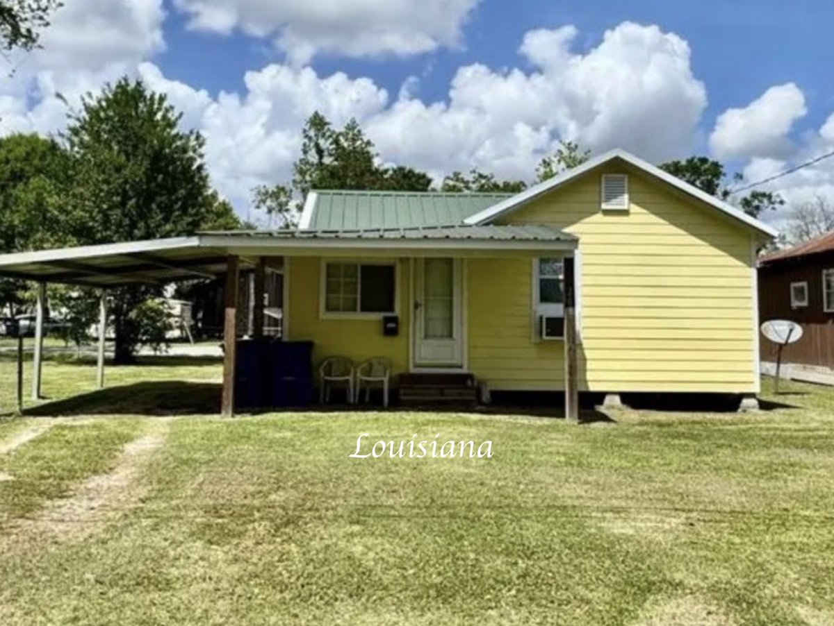 oldhouseunder50's tweet image. $55K. #Affordable #Louisiana #cottage with a metal roof, new HardiBoard siding, and the convenience of a fenced yard plus covered parking.  oldhousesunder50k.com/c-1950-afforda…