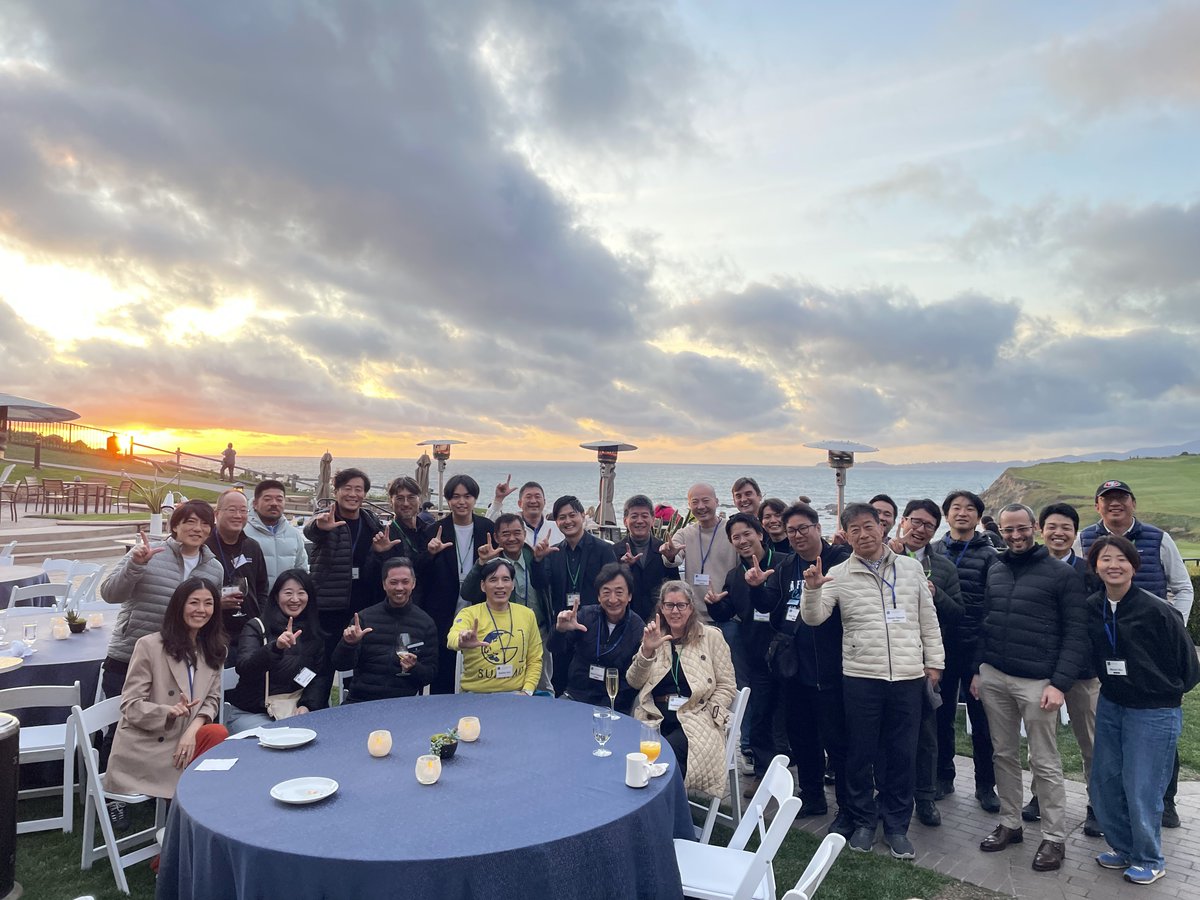 G1Global's tweet photo. Great vibes last night at the #G1SV Welcome Reception! 🥂 Perfect kickoff to the 4th G1 Silicon Valley Conference. Looking forward to the sessions ahead! @YoshitoHori https://t.co/Cr2dD4eE2d