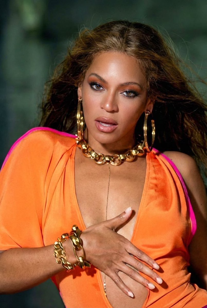 feeds Beyoncé tweet media