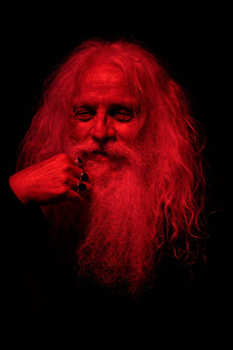 CorinaObertas's tweet image. Don't miss out on this awesome chance to snag a 1/1 photography at half price! Offer ends today at 11.59 PM CET. Grab it now before it's gone! 📸 #LimitedTimeOffer