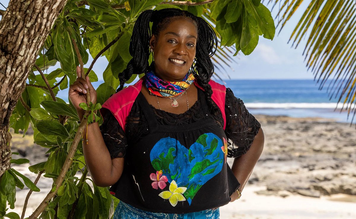 Xiaomi Campbell | Angelina Keely’s Jacket tweet media