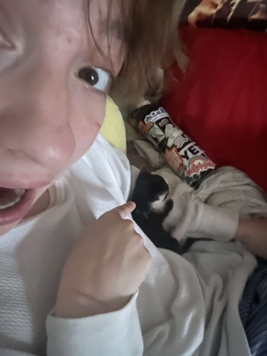 marr_released's tweet image. He used to be such an ugly little freak. now he is ugly big freak