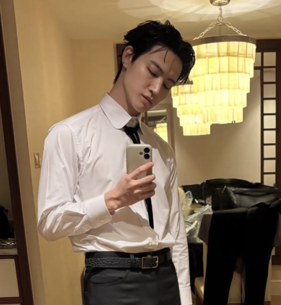 NCWPTS's tweet image. ดุดันสุ้บๆๆ

@jaybnow_hr #JAYB #DEF #제이비