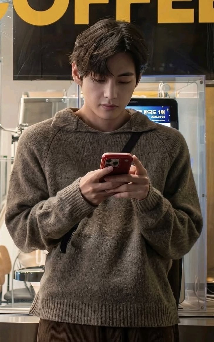 𝐊𝐈𝐌 태형 tweet media