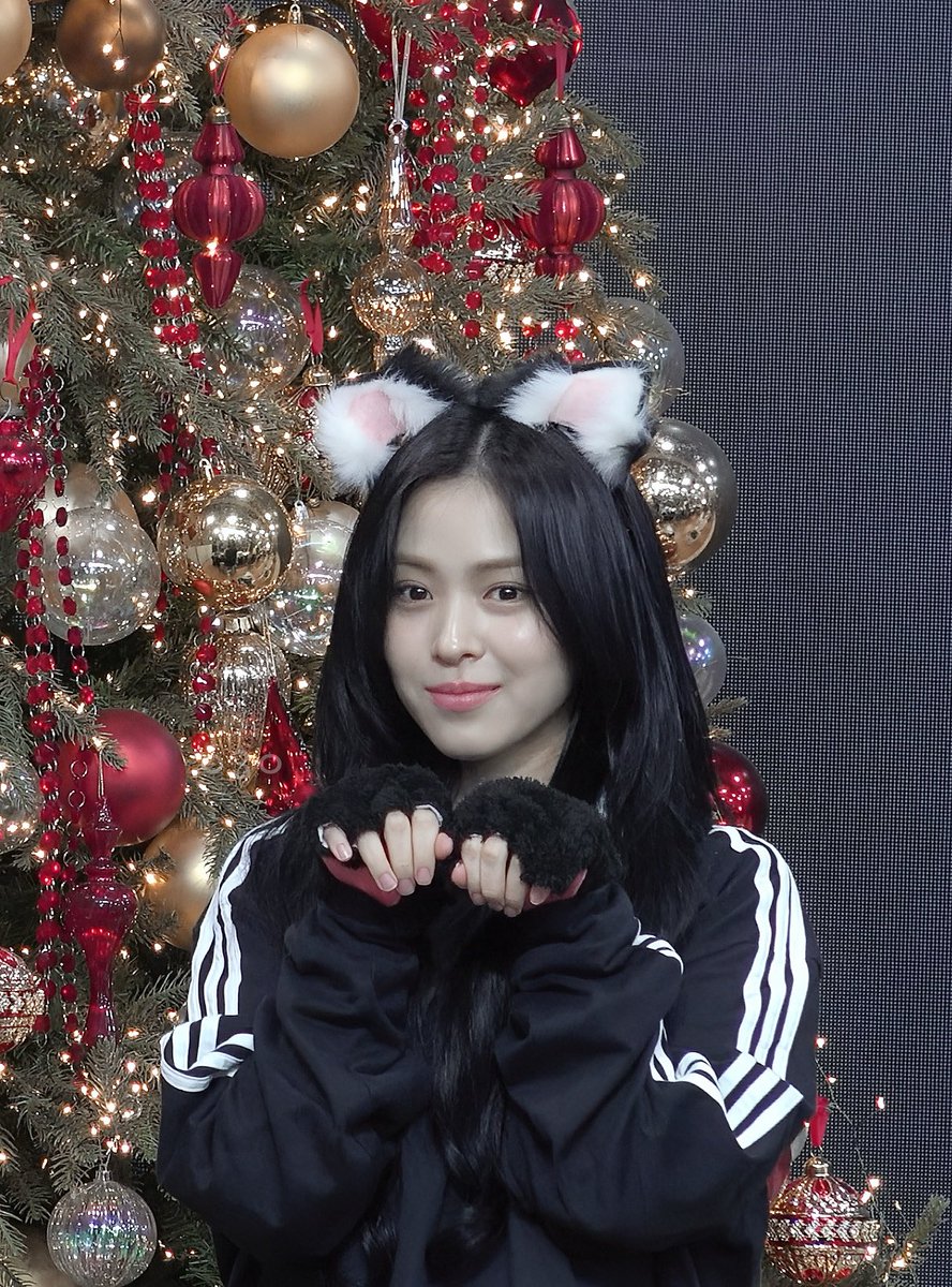럭키걸💕 tweet media
