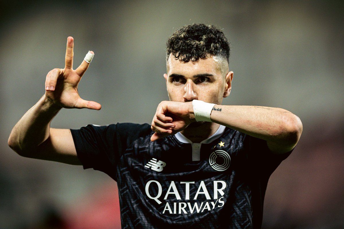 مــحــمد DES tweet media