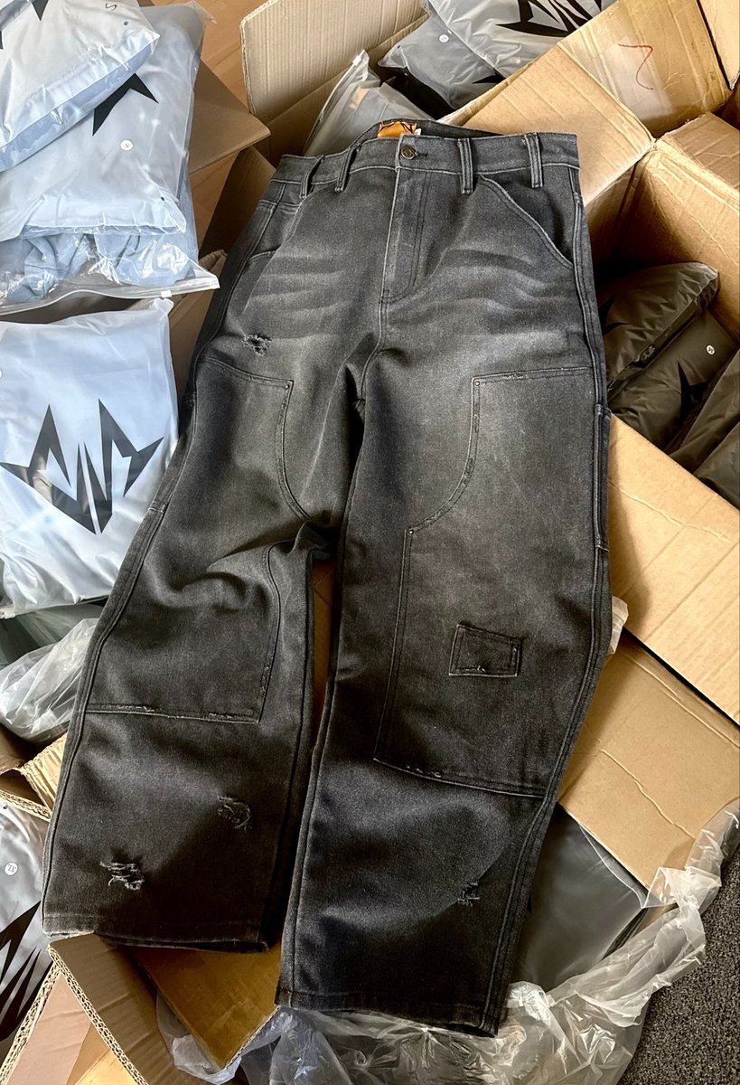 sidearts__'s tweet photo. did I go 10/10 with this pcs ?! https://t.co/gCnQ0XiYyY