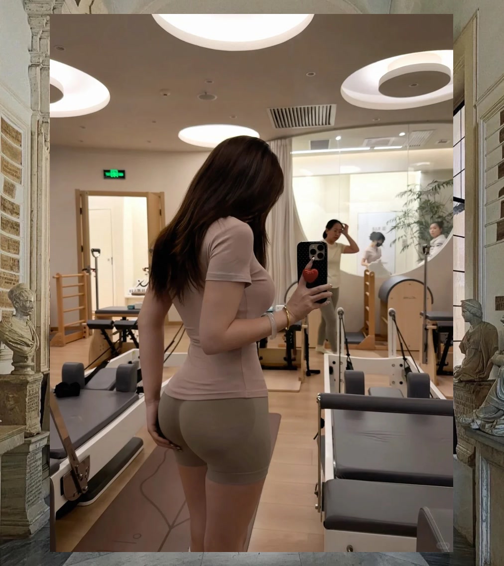 Sandy Jones tweet media