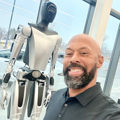 TheRayGallimore's tweet photo. #NewProfilePic https://t.co/ldNKJjUXc5