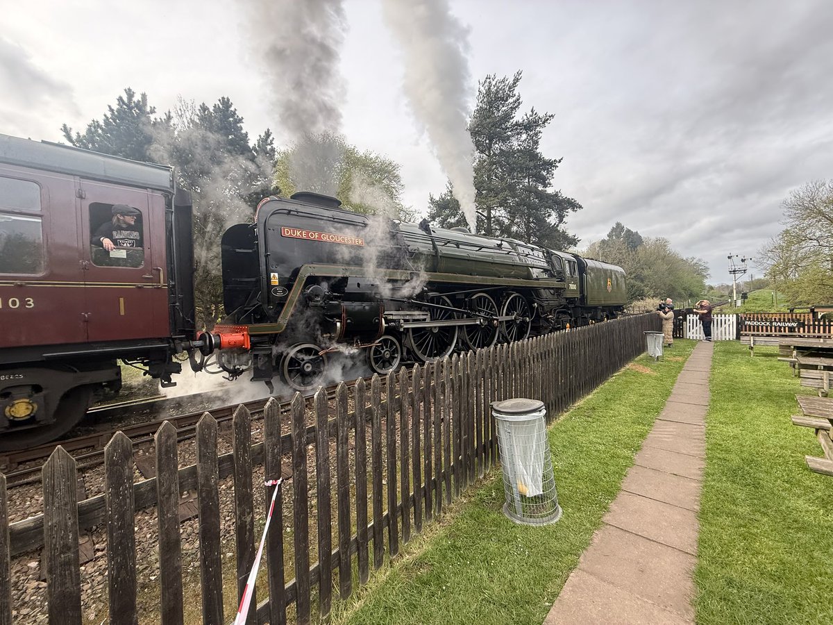 Tim Easton tweet media