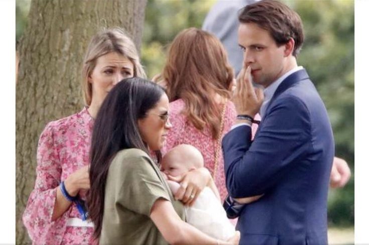 The Winking Minx tweet media