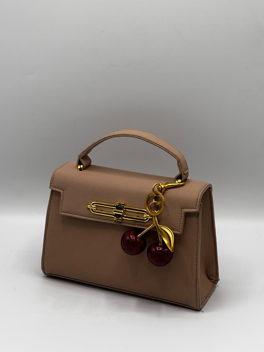 TBillion tweet media