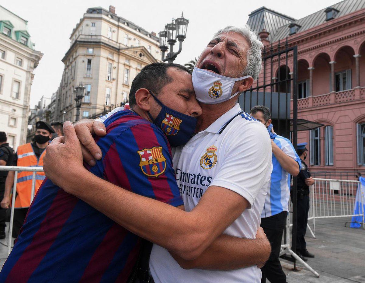 Un Metro Adelantado tweet media