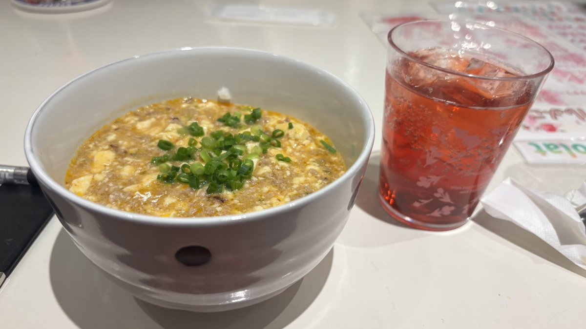 あみる tweet media