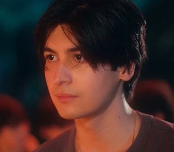 cerys 💫 tweet media