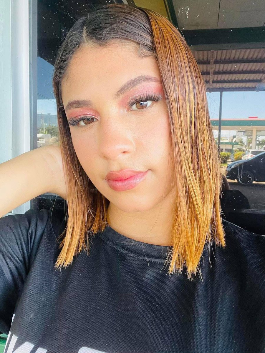 ¡CONFIRMADO RAPTO! 

<a href="/PoliciaHonduras/">Policía Nacional de Honduras</a> mantiene fuertes saturaciones y cierre en toda la ciudad de Tocoa para dar con el paradero de la joven Katerin Mejía, raptada la noche de ayer.

⤵️ Esta madrugada fue dejado en libertad un varón que también había sido raptado.