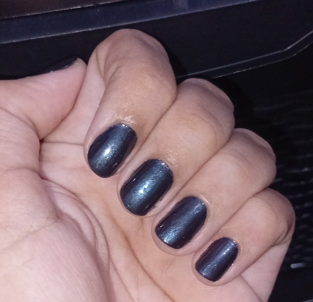 esse preto azulado é muito babadeiro!