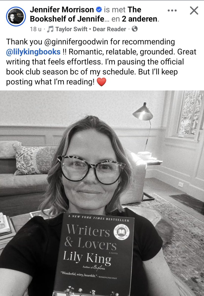 SHE IS THANKING HER MOTHER