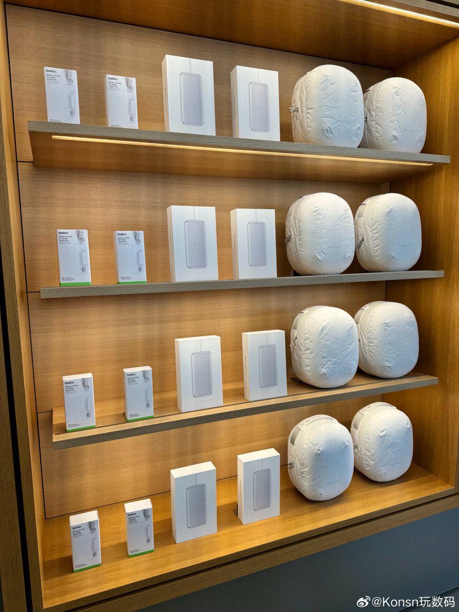 Nikodesalta1's tweet image. "Thrilled to share our recent #LeadershipWorkshop! Dived into actionable strategies for team alignment u0026 growth—thank you to all participants for the engaging discussions!  #ProfessionalDevelopment #TeamExcellence"