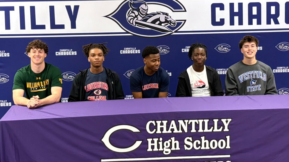 CHANTILLY FOOTBALL tweet media