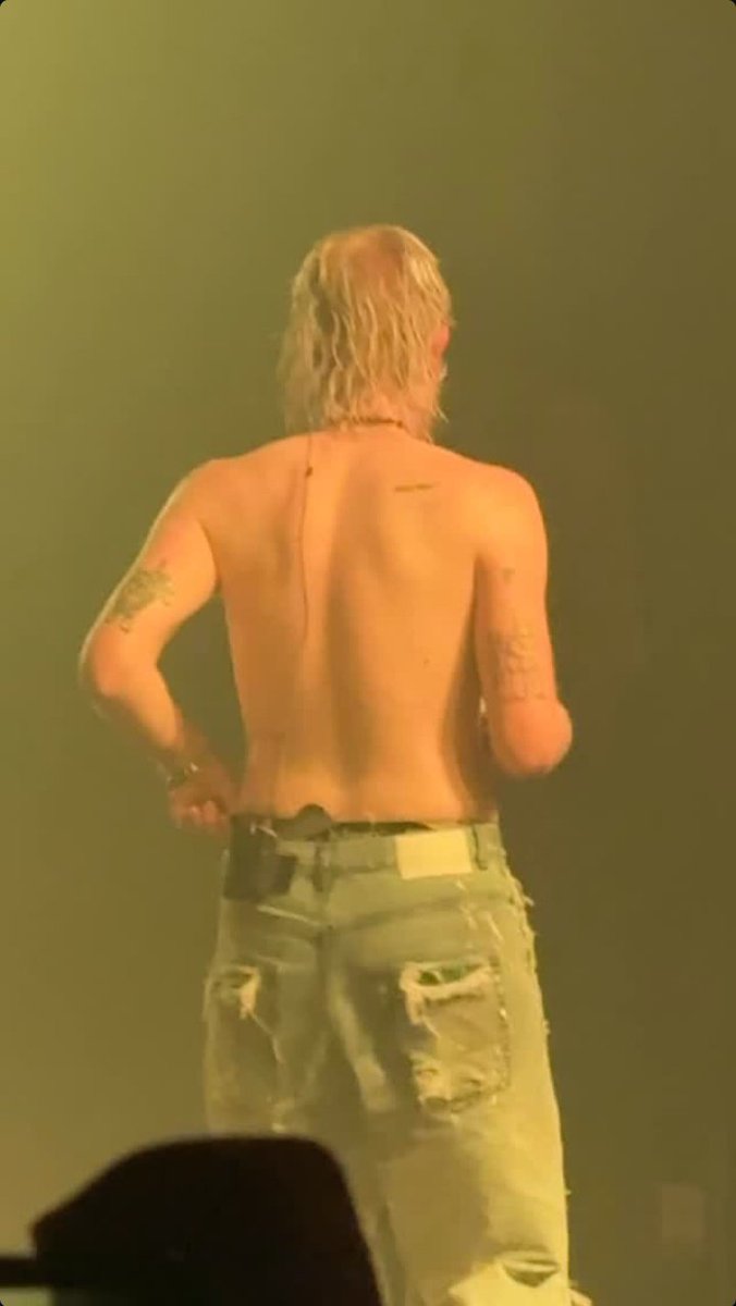 joost klein butt enthusiast tweet media