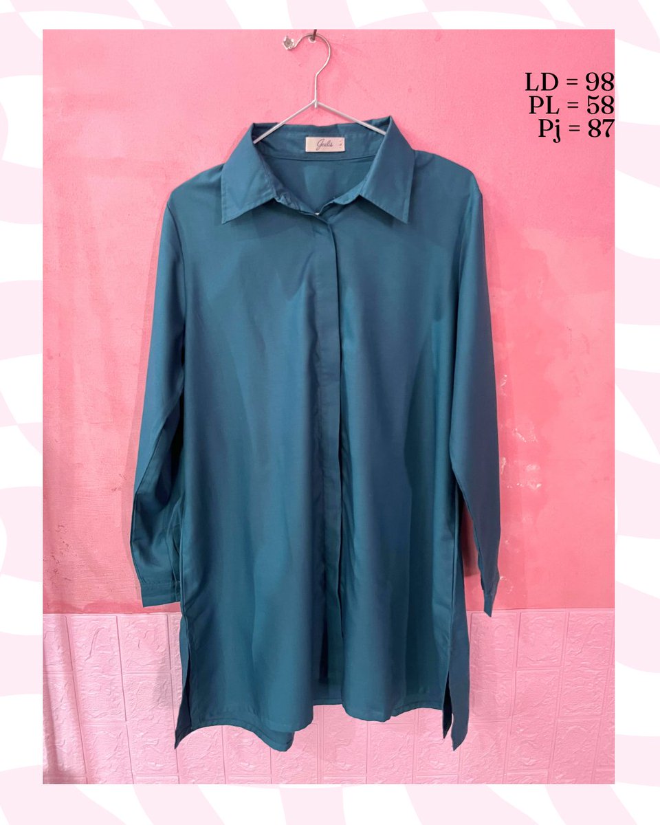 vanttaegogh's tweet photo. 1. emerald shirt by geulis = 100k
2. flowy shirt navy = 40k
3. blouse polkadot black this is april = 80k
4. floral shirt by zara = 100k
(details = dm) https://t.co/9Zh79DgHil