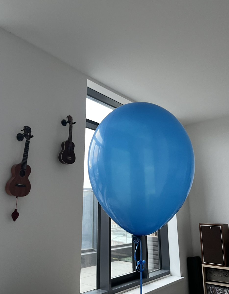 Тика в тику tweet media